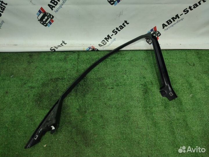 Накладка двери передняя левая Bmw 320D F30 N47D20C