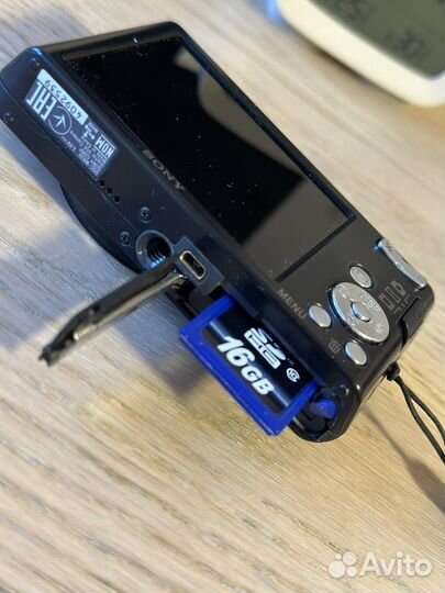 Компактный фотоаппарат sony