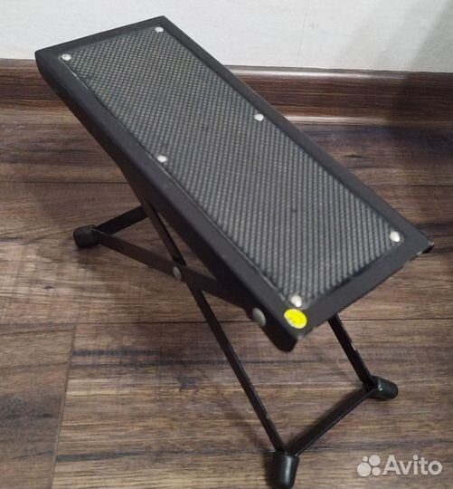 Классическая гитара yamaha c40