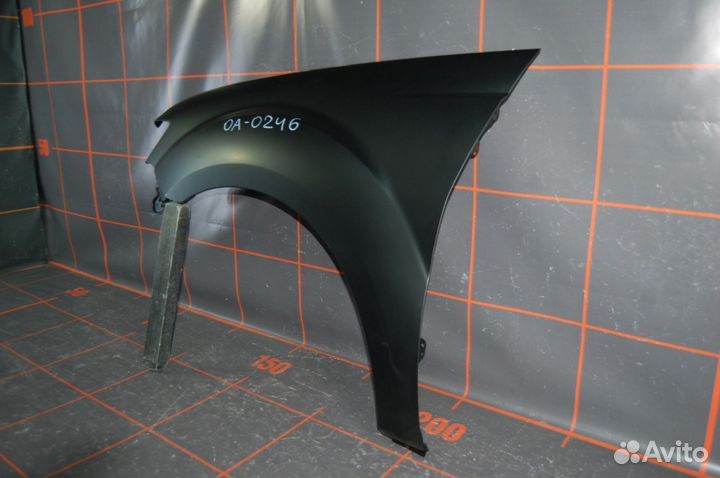 Крыло переднее левое - Mitsubishi Outlander 3