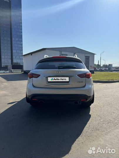 Infiniti QX70 3.7 AT, 2013, 213 702 км