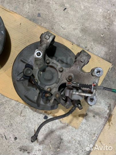 Ступицы задние Suzuki Kizashi RE91S J24B