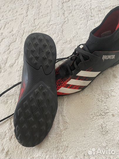 Бутсы adidas predator