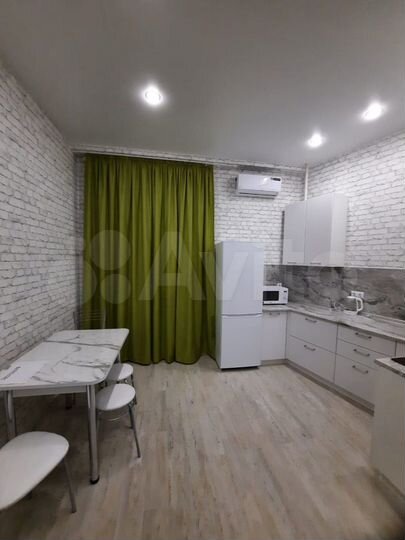 Квартира-студия, 37 м², 2/4 эт.