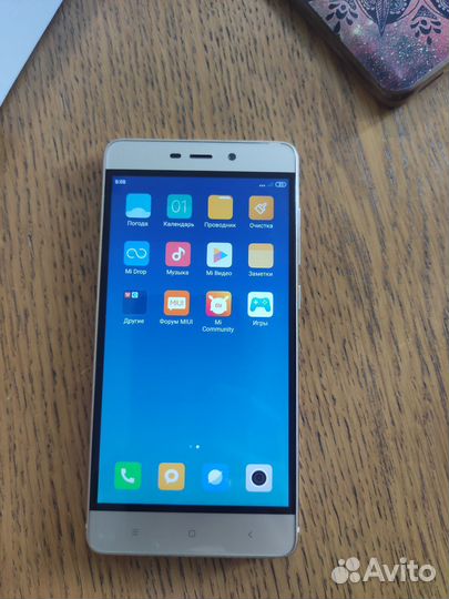 Xiaomi Redmi 4 PRO, 3/32 ГБ