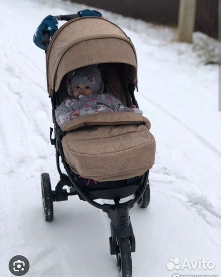 Прогулочная коляска babyton trio