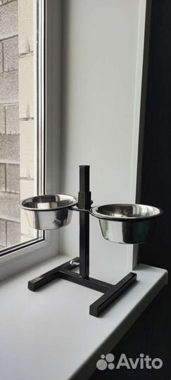 Подставка с мисками 0,750мл