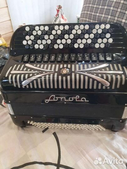 Итальянский баян Sonola голоса Bugari