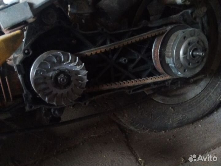 Скутер 50 кубов на запчасти