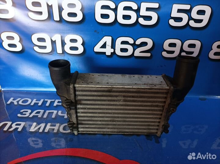 Радиатор интеркулера Audi,VW,VAG 058145805A