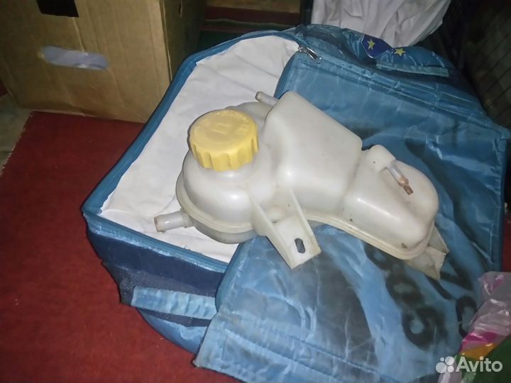 Расширительный бачок для Daewoo Nexia