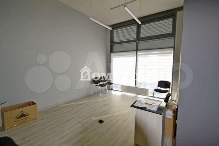 Продам офисное помещение, 75.8 м²