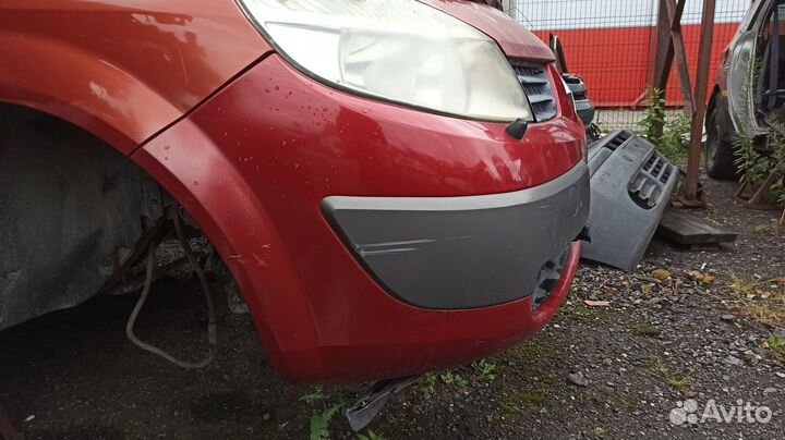 Бампер передний Renault Scenic 2