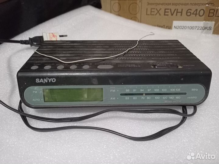 Радиоприемник Sanyo