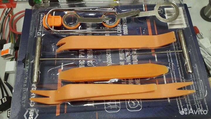 Набор 12 предметов, для разборки салона автомобиля