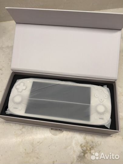 Новая портативная консоль Retroid Pocket 5