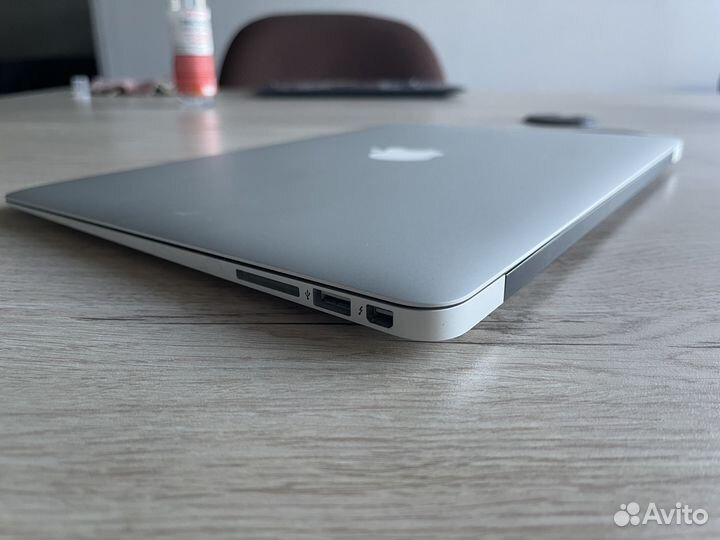 Apple macbook air 13 2015 4gb ssd 128 gb