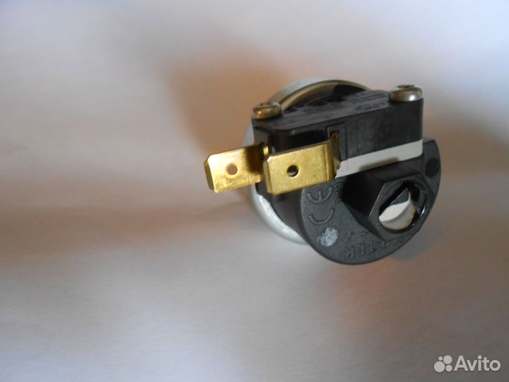 Датчик 39818260 давления воды. Ферроли