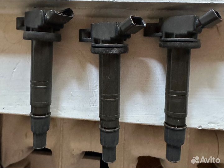 Катушка зажигания toyota avensis