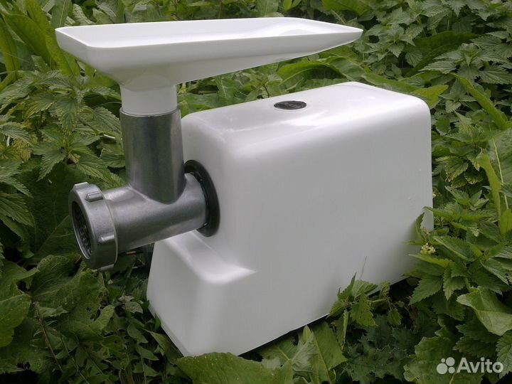 Мясорубка Хозяюшка 100 Стальные Шестерни с овощ