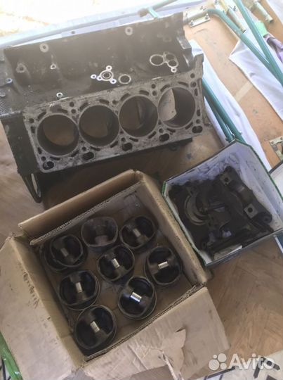 Блок цилиндров с поршнями s62 для М5 е39