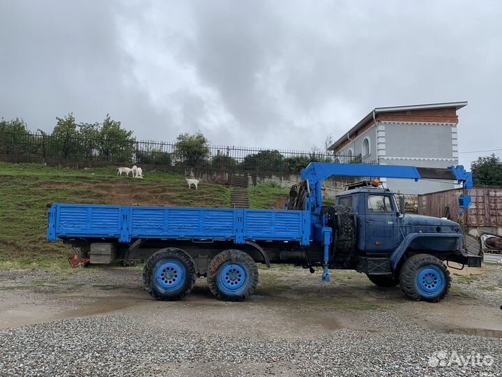 Урал 5557 с КМУ, 1993