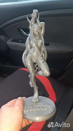 Аниме фигурка девушки (30см)