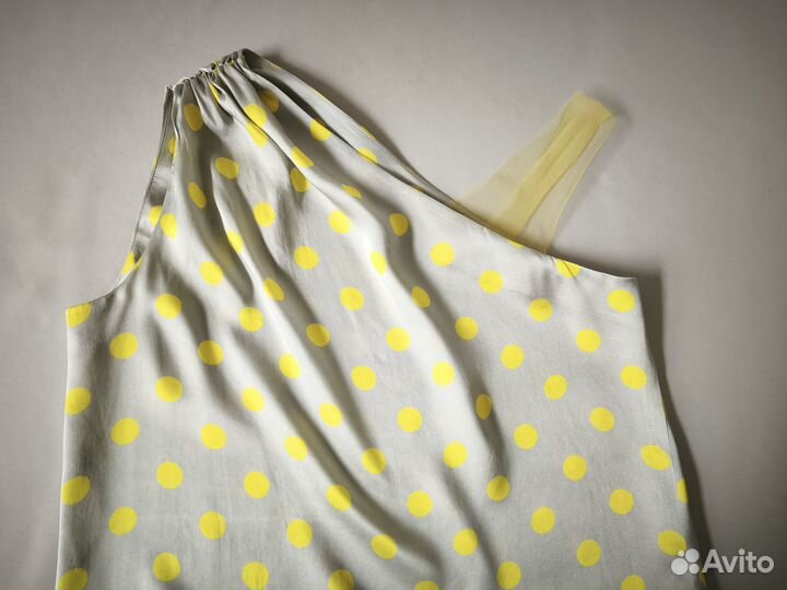 Платье в горох декольте Дианы размер L