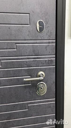 Дверь входная