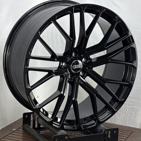Литые диски Audi 9.5×R22 5×112