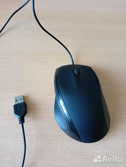 Игровая клавиатура с подсветкой и мышка