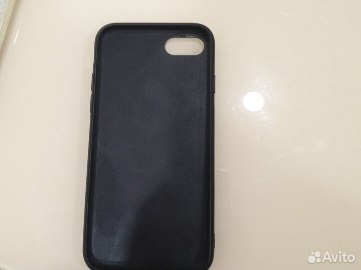 Чехол на айфон 7