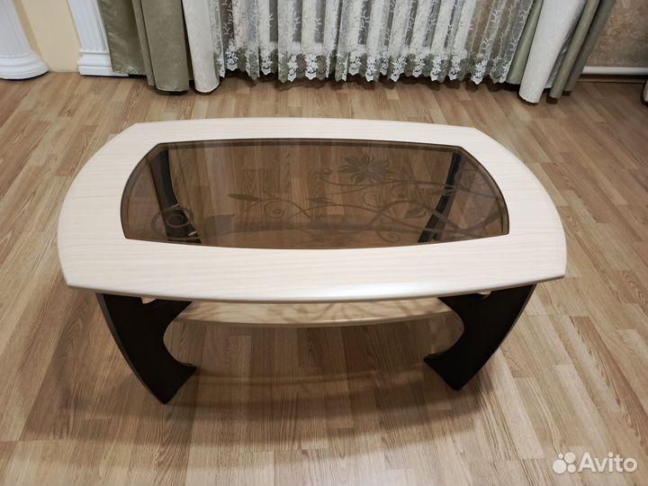 Тумба под TV + журнальный столик