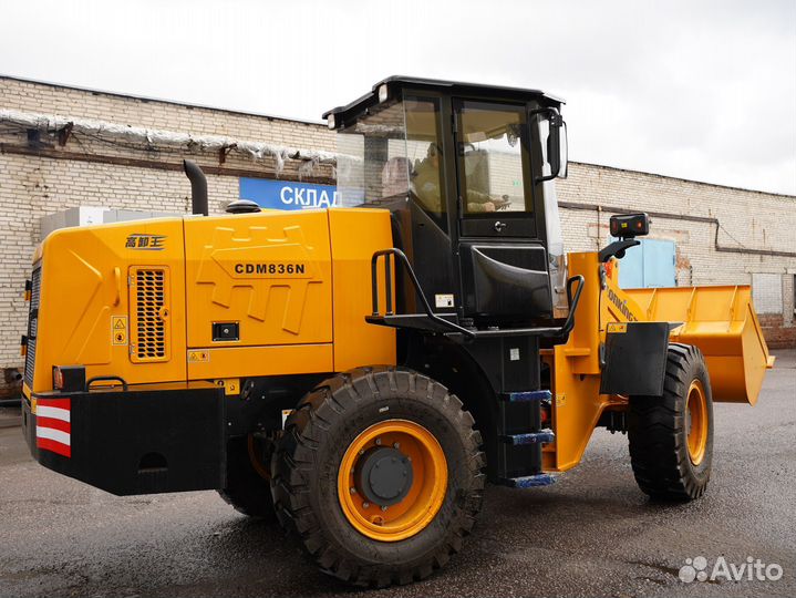 Фронтальный погрузчик Lonking LG833N, 2023