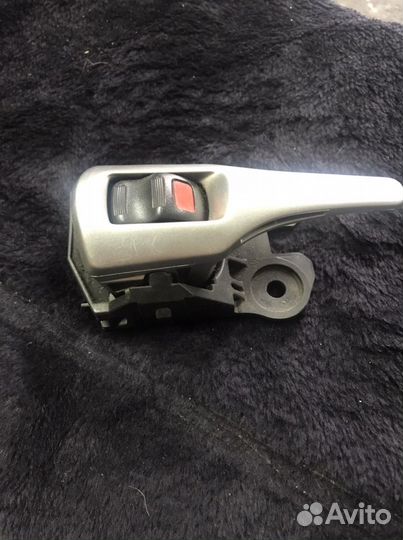 Ручка открывания двери изнутри королла