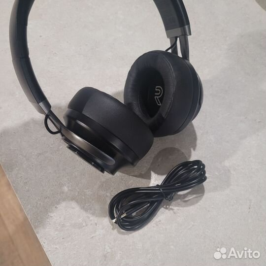 Беспроводные наушники