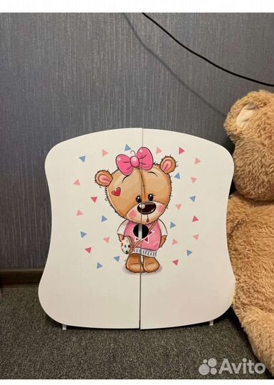 Шкаф и стульчик для кормления кукольный