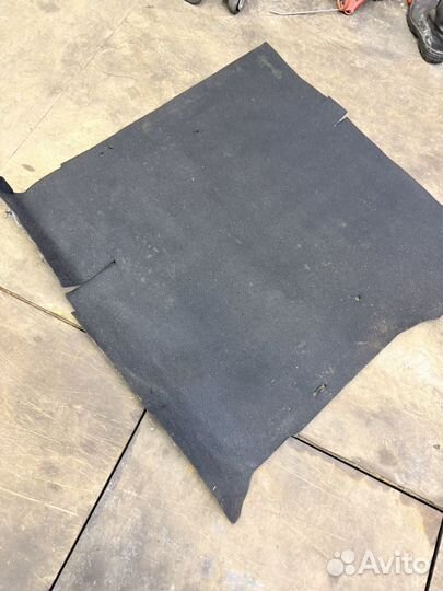 Ковролин багажника Renault Duster 1