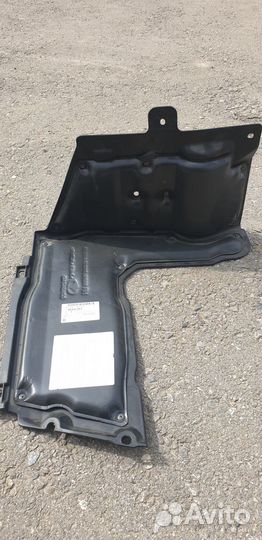 Защитная панель моторного отсека лачетти 96941263