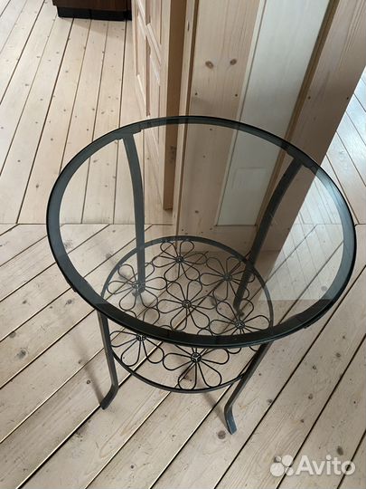 Журнальный столик