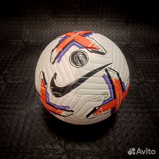 Футбольный мяч nike новый