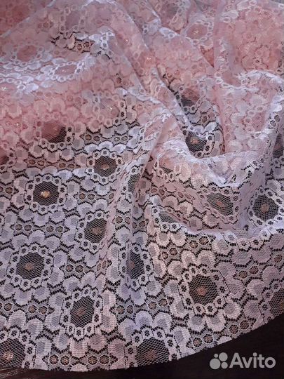 Отрез кружевной ткани винтаж 70-х. годов 145см