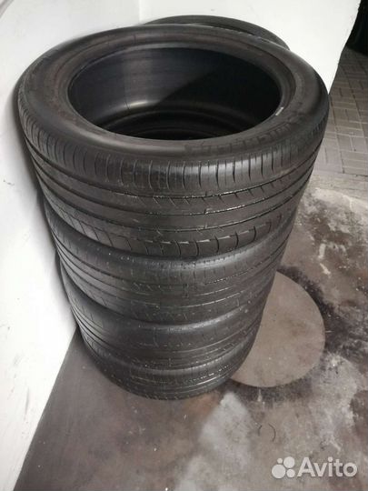 Michelin Pilot Sport 255/45 R19