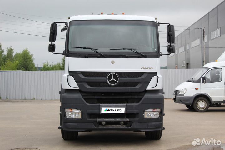 Mercedes-Benz Axor, 2011