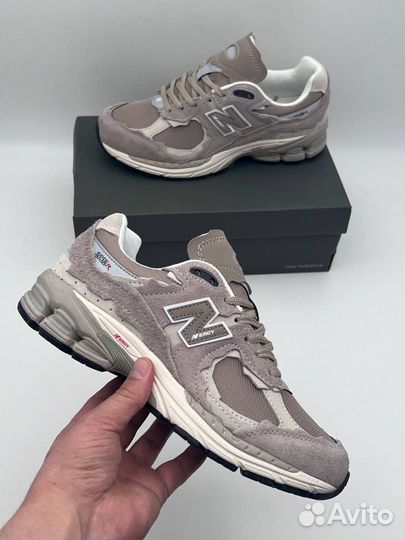 Кроссовки мужские New Balance 2002r