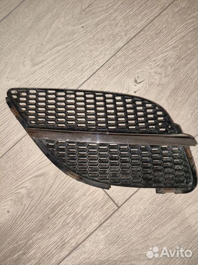 Решетки радиатора Nissan Almera N16