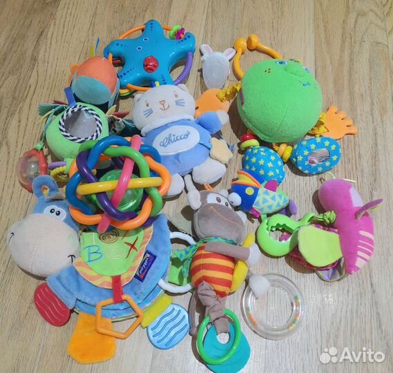 Подарок малышу - Развивающие игрушки пакетом