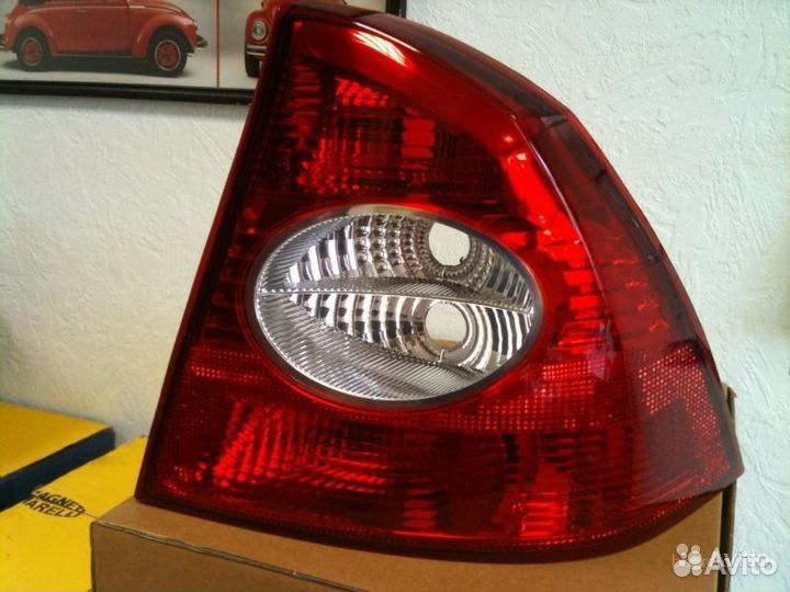 Фонарь задний правый форд фокус 2 2005-11г сс
