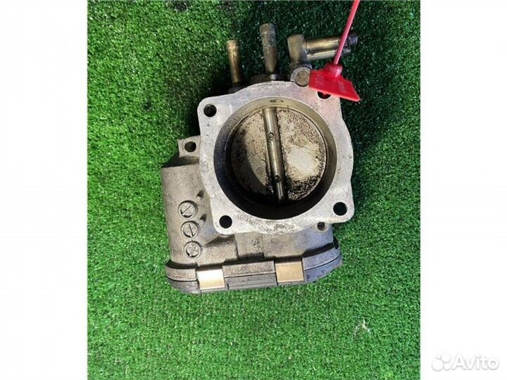 Заслонка дроссельная Audi A4 2001