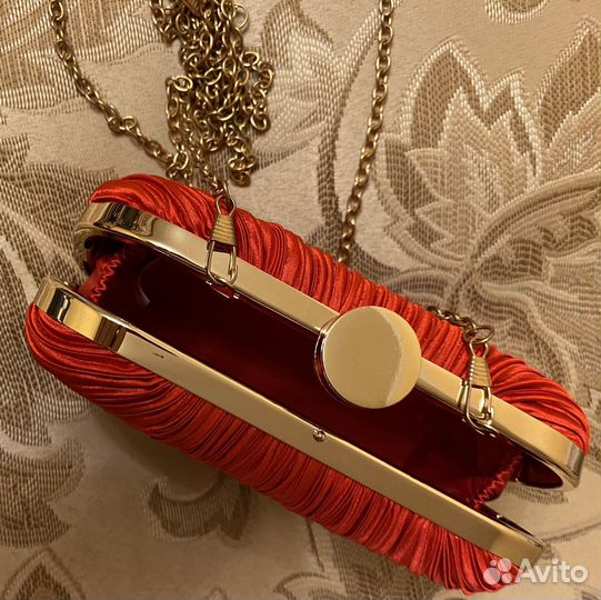 Клатч женский красный